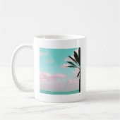 Tropischer Strand, Blick aufs Meer, rosa Wolken, P Kaffeetasse (Links)