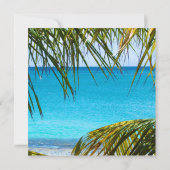Tropischer Strand gerahmt mit Palmfronten Hochzeit Einladung (Rückseite)