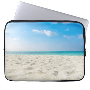 Tropischer Strand-Meersand-Himmel u. Sommer-Tag Laptopschutzhülle