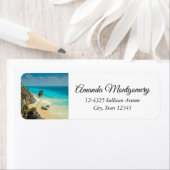 Tropischer Strand mit Palmen, die von Wind gesäumt (Insitu)