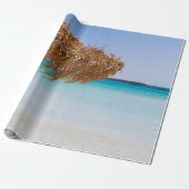 Tropischer Strand mit Strohdach-Schirm Geschenkpapier (Ungerollt)