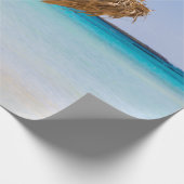 Tropischer Strand mit Strohdach-Schirm Geschenkpapier (Ecke)