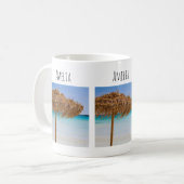 Tropischer Strand mit Strohdach-Schirm Kaffeetasse (Vorderseite Links)