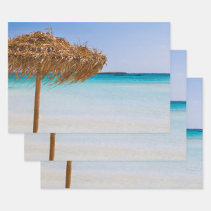 Tropischer Strand mit Strohdachschirm Geschenkpapier Set