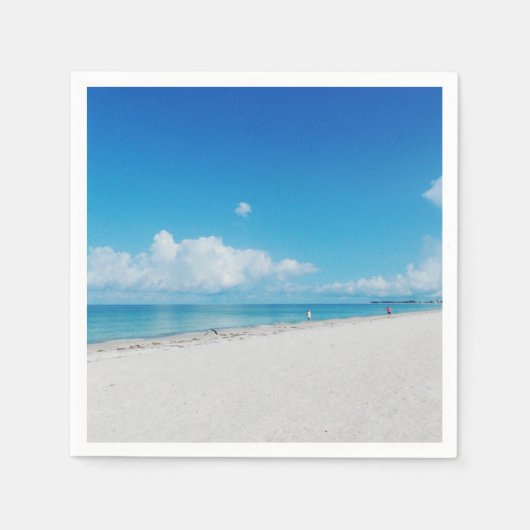 Tropischer Strand mit weißem Sand Serviette (Vorderseite)