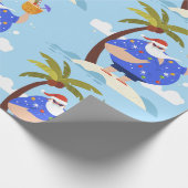 Tropischer Strand Sommerurlaub Weihnachten santa Geschenkpapier (Ecke)