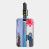Tropischer Strand, Stühlen, Hibiskus Gepäckanhänger (Vorderseite vertikal)