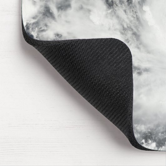 Tropischer Sturm Alma Mousepad (Ecke)