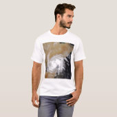 Tropischer Sturm Drei im nördlichen Indischen Ozea T-Shirt (Vorne ganz)