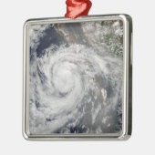 Tropischer Sturm Emilia Silbernes Ornament (Links)