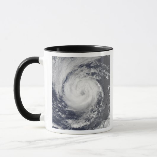 Tropischer Sturm Guillermo Tasse (Links)