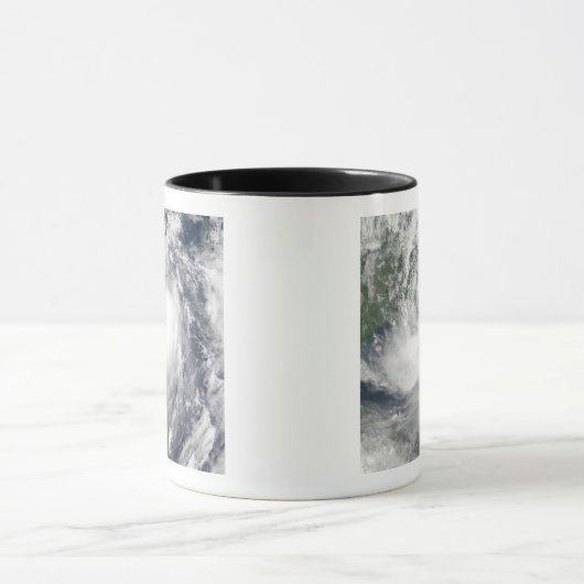 Tropischer Sturm Hagupit Tasse (Zentrum)