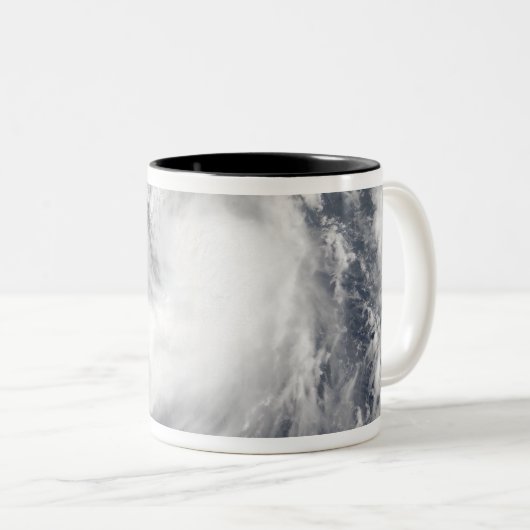 Tropischer Sturm Hagupit Zweifarbige Tasse (VorderseiteRechts)