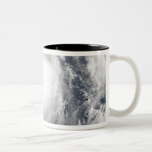 Tropischer Sturm Hagupit Zweifarbige Tasse (Rechts)