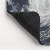 Tropischer Sturm im zentralen Pazifik Mousepad (Ecke)