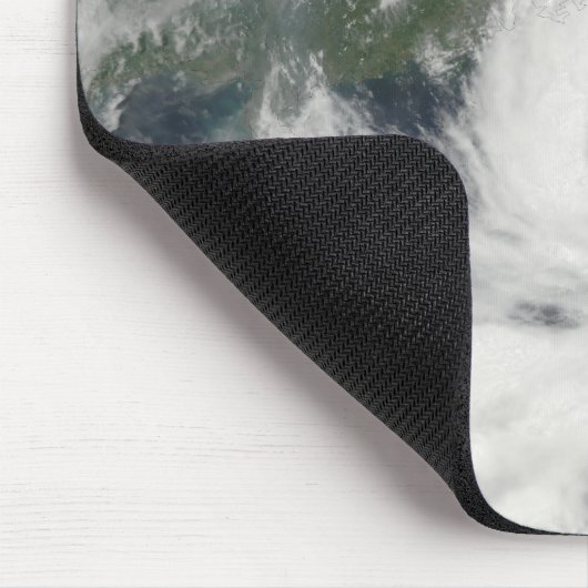 Tropischer Sturm Kammuri Mousepad (Ecke)