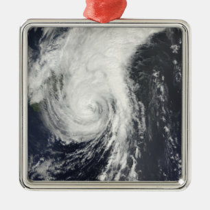 Tropischer Sturm Krovanh Ornament Aus Metall