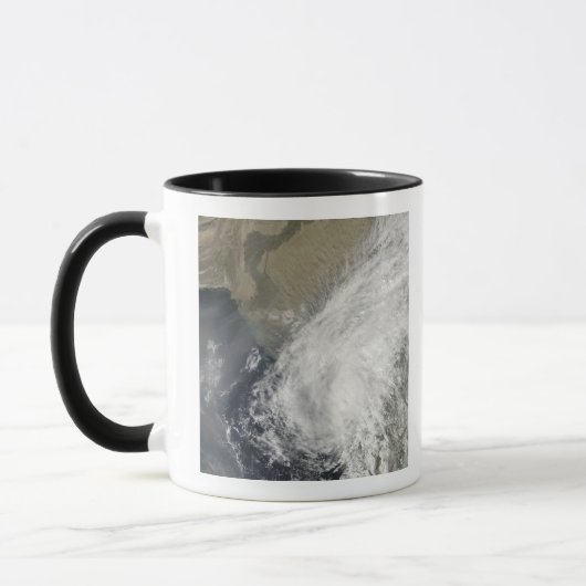 Tropischer Sturm Phyan Tasse (Links)