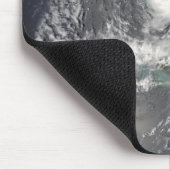 Tropischer Sturmflug 2 Mousepad (Ecke)