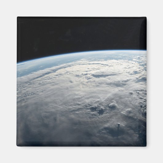 Tropischer Zyklon Idai über der afrikanischen Küst Magnet (Vorne)