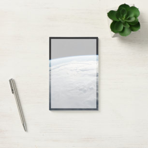 Tropischer Zyklon Idai über der afrikanischen Küst Post-it Klebezettel