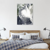 Tropischer Zyklon Leinwanddruck (Insitu (Schlafzimmer))