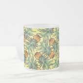 Tropisches Ananas-Muster auf Gelb Mattglastasse (Vorderseite Links)