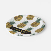 Tropisches Ananas-Muster mit Namen Pappteller (Schrägansicht)