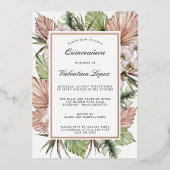 Tropisches Dusty Pink White Floral Quinceanera Gol Folieneinladung (Vorderseite)