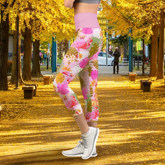 Tropisches Flamingo Rosa Capri Leggings