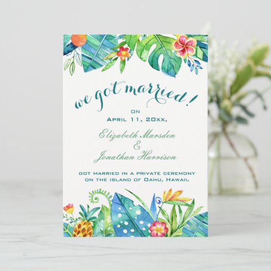 Tropisches florales Elegant Wir Got Verheirateten  Einladung (Stehend Vorderseite)