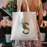 Tropisches Foliage Monogram Letter "S" Personalisi Tragetasche<br><div class="desc">Personalisiertes tropisches Blattmonogramm mit dem Buchstaben "S" mit Imitaten goldenen Akzenten auf dem Beutel. Klicken Sie auf den Link Anpassen,  um Schriftart,  Größe und Farbe zu ändern. >>>> Karo der gesamten Auflistung (Link unten) https://www.zazzle.com/collections/tropical_foliage_monogram_tote_bags_coffee_mugs-119635332640853209</div>