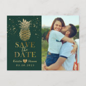 Tropisches grünes Ananas-Foto Save the Date Postkarte (Vorderseite)