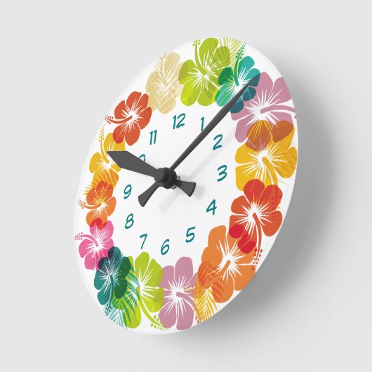Tropisches hawaiianisches Blumendesign Runde Wanduhr (Winkel)