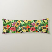 Tropisches Mischobst, Blume und Blätter auf schwar Seitenschläferkissen (Rückseite)