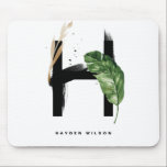 Tropisches Palmblätterblatt H Monogramm Personalis Mousepad<br><div class="desc">Customizable letter H monogram mousepad featuring watercolor tropical palm leaf,  Gold foil leaf and black watercolor brush accents. Personalize this tropical monogram mousepad by your name or other details. This boho letter H-monogram mousepad will be perfekte a gift. Other Letters ist schluckbar.</div>
