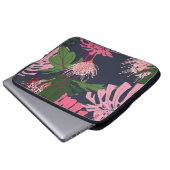 Tropisches Paradies: Exotische Blätter und Blume Laptopschutzhülle (Vorne Knopf)