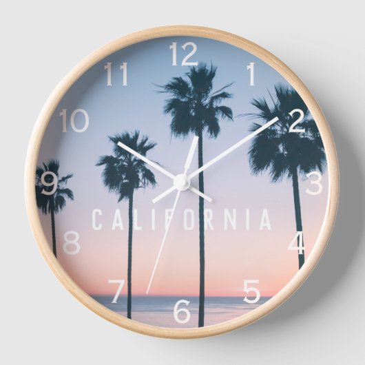 Tropisches Pastel Ombre Pink & Blue Palm Tree Sonn Uhr (Vorderseite)
