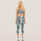 Tropisches Pastell-Leaf-Muster Capri Leggings (Vorderseite)