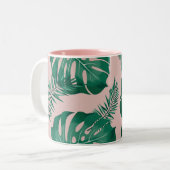 Tropisches Pink & Green Palm Blätter Nahtloses Mus Zweifarbige Tasse (Vorderseite Links)