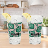 Tropisches Pink und grüne Palme Blätter Muster und Glas