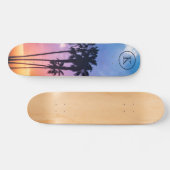 Tropisches Regenbogenfarbenpalmenmuster Skateboard (Horizontal)