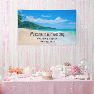 Tropisches Reiseziel: Malerische Strandhochzeit Banner