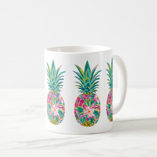 Tropisches Rosa und grüne Ananas Kaffeetasse (VorderseiteRechts)
