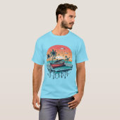 Tropisches Sonnenuntergangsboot T-Shirt (Vorne ganz)