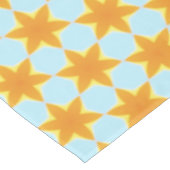 Tropisches Sternfruchtmuster Blau Orange Tischdecke (Schrägansicht)