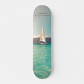 Tropisches Wasser, Segelboot, Traum Skateboard (Vorne)