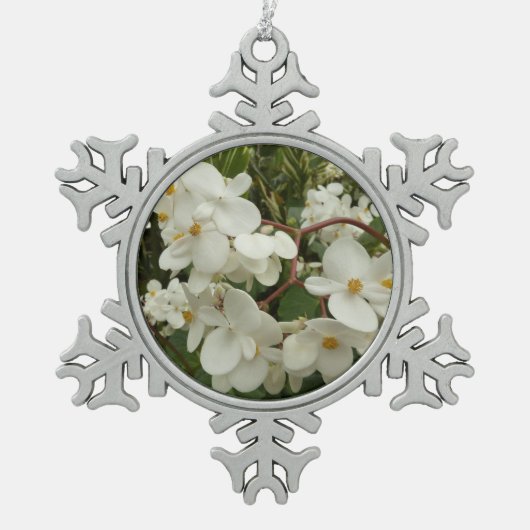 Tropisches Weißes Begonia Floral Schneeflocken Zinn-Ornament (Vorderseite)