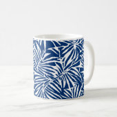 Tropisches weißes und blaues Leaf-Muster Kaffeetasse (VorderseiteRechts)