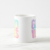 Tropisches Zitat "Good Vibes" Kaffeetasse (Mittel)
